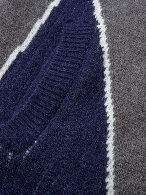Color Block Strickjacke – Nahaufnahme der Tasche | XoKool