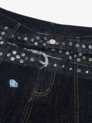 Printed belt jeans – waist studs print close-up | XoKool
