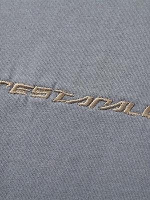 Gestreiftes Raglan T-Shirt – Bruststickerei im Detail | XoKool