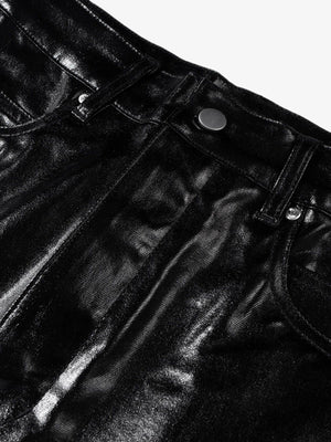 Schwarze Flared Hose – Knopfleiste Nahaufnahme | XoKool