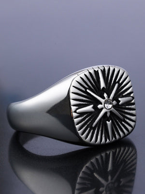 Oxidized Compass Star Signet Ring with Stone – Side view, reflective surface | XoKool