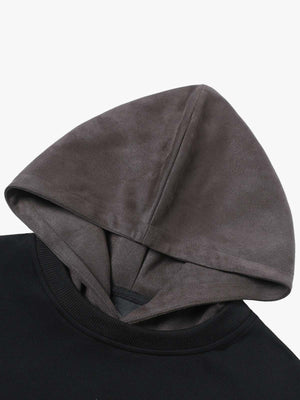 Cropped Zweifarbiger Hoodie mit Kapuze in Wildleder-Optik – Kapuze in Wildleder-Optik Nahaufnahme | XoKool