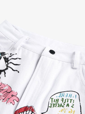 Weiße Jeansshorts mit Graffiti-Print – Print vorne im Detail | XoKool
