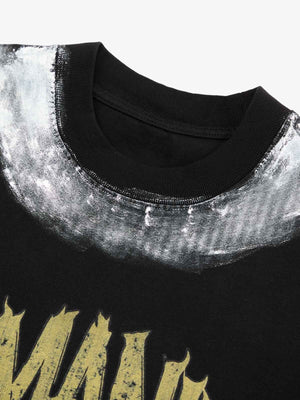 Bemaltes T-Shirt mit grünem Skelett-Brustkorb – bemalter Kragen Nahaufnahme | XoKool