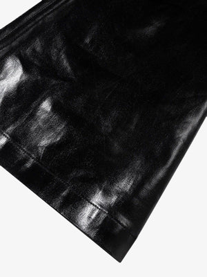 Schwarze Flared Hose – Saum Nahaufnahme | XoKool