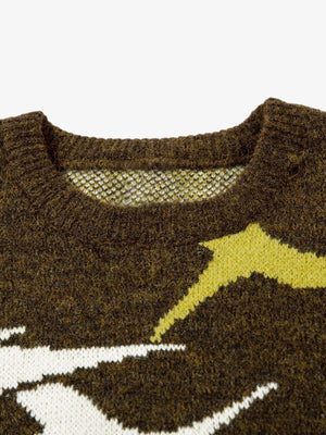 Ripped sweater – neckline close-up | XoKool