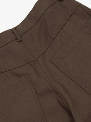 Barrel pants – back pocket close-up | XoKool