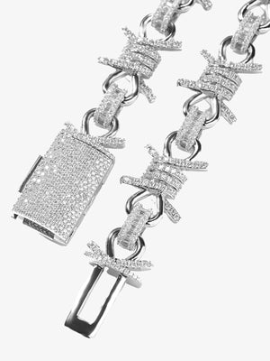 Barbed wire bracelet – clasp close-up | XoKool