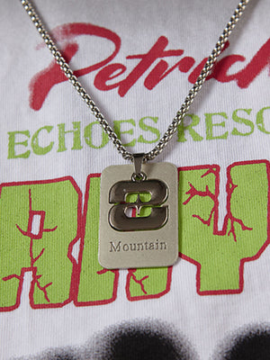 Spray- Painted Letter Print Necklace Vest - thumbnail 5