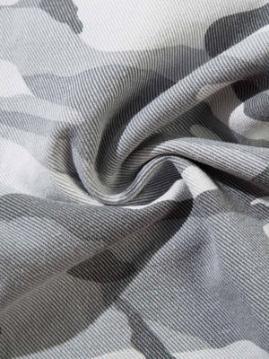 Grey camo cargo pants – fabric twill close-up | XoKool