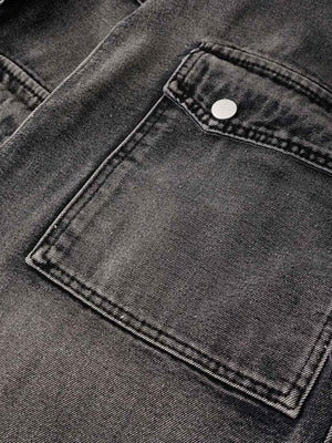 Grey cargo jeans – flap pocket close-up | XoKool