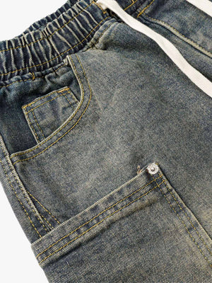 Drawstring barrel jeans – front pocket close-up | XoKool