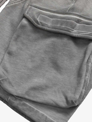Short cargo en molleton délavé – gros plan sur la poche cargo | XoKool