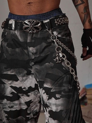 Studded belt – Black, on model buckle front | XoKool