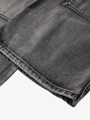 Grey cargo jeans – hem close-up | XoKool