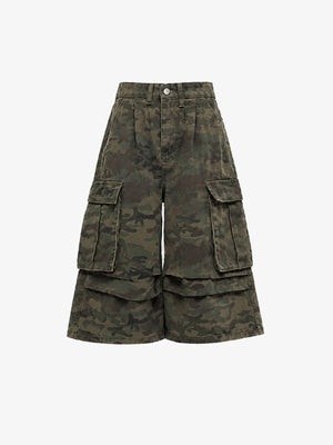 Shorts cargo en capas de camuflaje verde oliva – camuflaje oliva, frente plano | XoKool