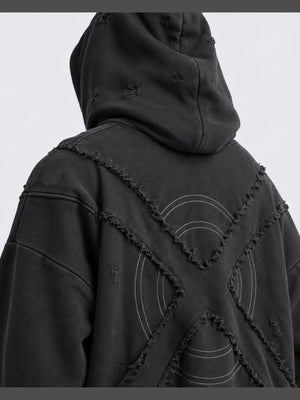 Hoodie negro con panel de X – detalle de la capucha trasera y del panel de X | XoKool