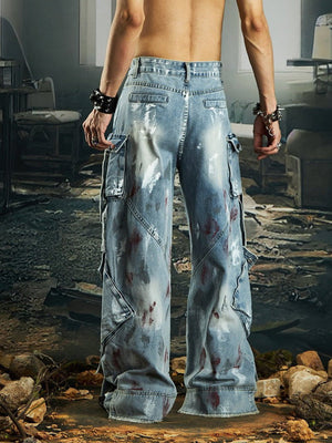 Jeans cargo con salpicaduras de pintura – Azul claro sobre modelo, espalda | XoKool