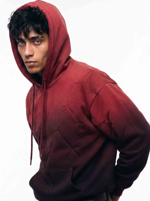 Ombre oversized hoodie – on model, close-up | XoKool