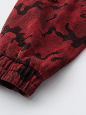 Hoodie con cierre de camuflaje rojo – detalle del puño elástico | XoKool