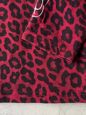 Leopard long sleeve shirt – hem close-up | XoKool