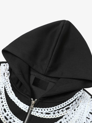 Boxy Zip Hoodie mit Ketten-Print – Nahaufnahme von Kapuze und Nackenetikett | XoKool