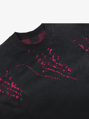 Longsleeve in Washed Black mit Farbspritzern – Nahaufnahme von Kragen und Farbspritzern | XoKool