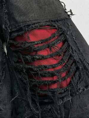 Jorts baggy rotos – Detalle del roto con forro rojo | XoKool