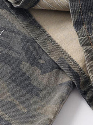 Camo patchwork jeans – camo panel close-up | XoKool