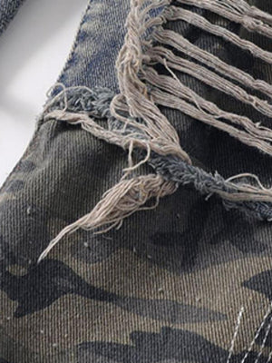 Camo patchwork jeans – rip and camo panel close-up | XoKool