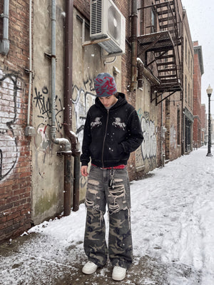 Grey Camo Jeans – street photo in snow | XoKool