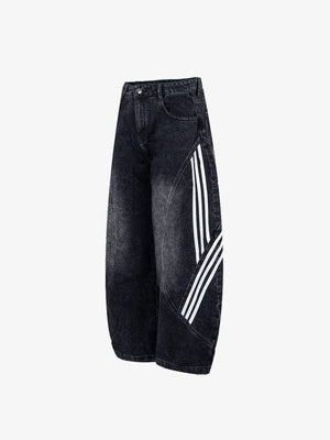 Barrel Jeans mit Seitenstreifen in Schwarz oder Blau – Schwarz, Seitenansicht flach | XoKool