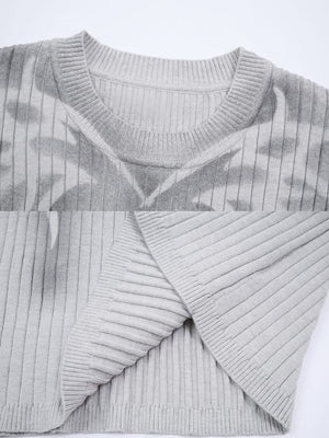 Slim tribal sweater – Light Grey, neckline and hem close-up | XoKool