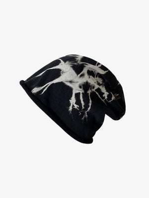 Slouchy Tie Dye Jersey Beanie – Schwarz Bleach Tie-Dye, seitlich | XoKool