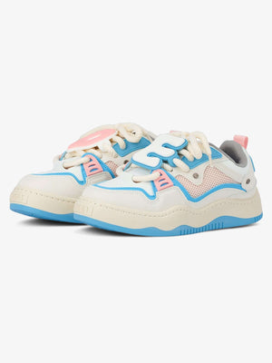 Letter patch skate shoes – Blue pair, side | XoKool