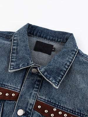 Chaleco vaquero con tachuelas y paneles efecto cuero, detalle del cuello | XoKool