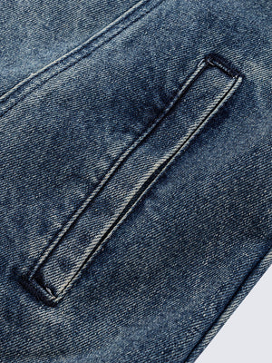 Chaleco vaquero con tachuelas, detalle del bolsillo de ojal | XoKool