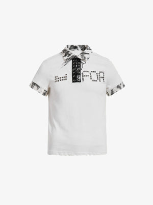 Polo con tachuelas y cordones con cuello de estampado de leopardo – blanco, vista frontal | XoKool