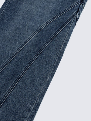 Wide Leg Jeans mit Nieten – Nahaufnahme der Beinnaht | XoKool