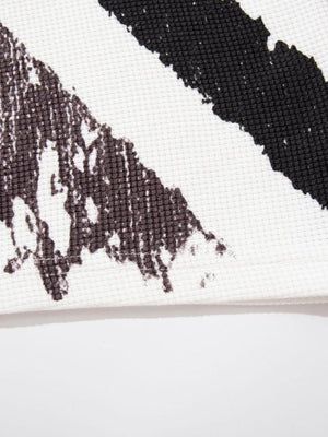 Union Jack raglan tee – print edge close-up | XoKool