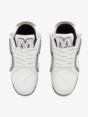 Skate Sneakers mit Buchstaben – Detailansicht | XoKool
