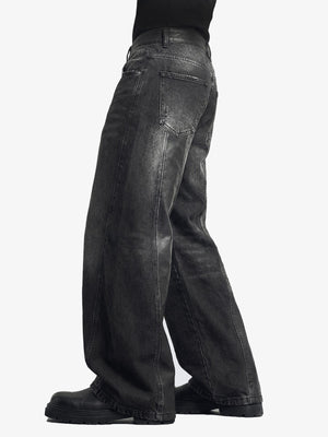 Washed black barrel jeans – on model, side | XoKool