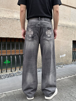 Patchwork Baggy Jeans – am Model, Rückansicht, Street | XoKool