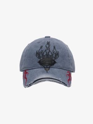 Washed Blaue Cap mit Flammen-Wappen-Stickerei – Vorderansicht | XoKool