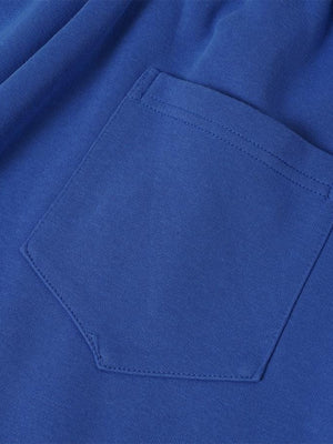 Jogginghose mit Print – Blau, Gesäßtasche im Detail | XoKool