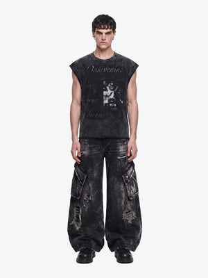 Washed ärmelloses Graphic T-Shirt mit Portrait-Print – am Model, Schwarz, Ganzkörper | XoKool