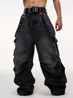 Y2K Cargohose – Washed Black, am Model, vorne | XoKool