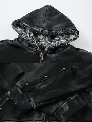 Washed Zip Hoodie – Schwarz, Kapuze mit Fellfutter und Nieten am Ärmel, Nahaufnahme | XoKool