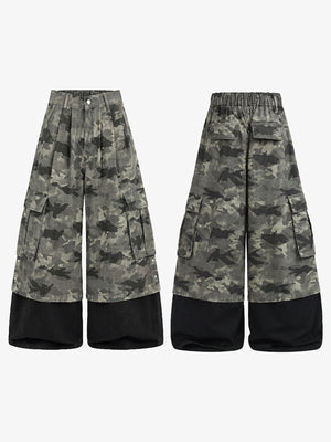 Pantalones de camuflaje de pierna ancha con panel negro en el bajo – vista frontal y trasera planas | XoKool
