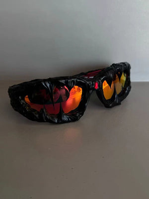 Wraparound-Sonnenbrille – schwarzes Gestell, rote Gläser, alternative Ansicht | XoKool